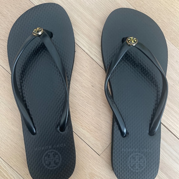 Tory Burch Flip Flops Black - Picture 3 of 5
